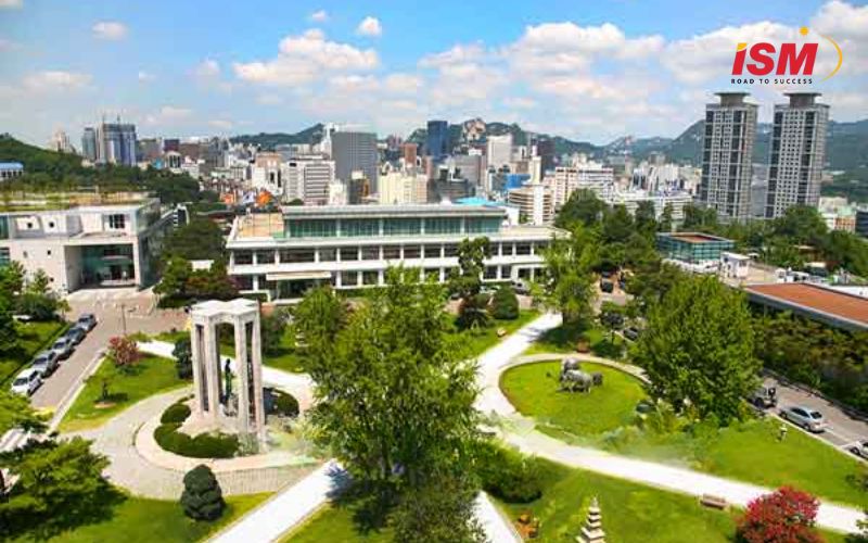 Ưu tiên các trường thuộc “top 1%” để dễ xin visa