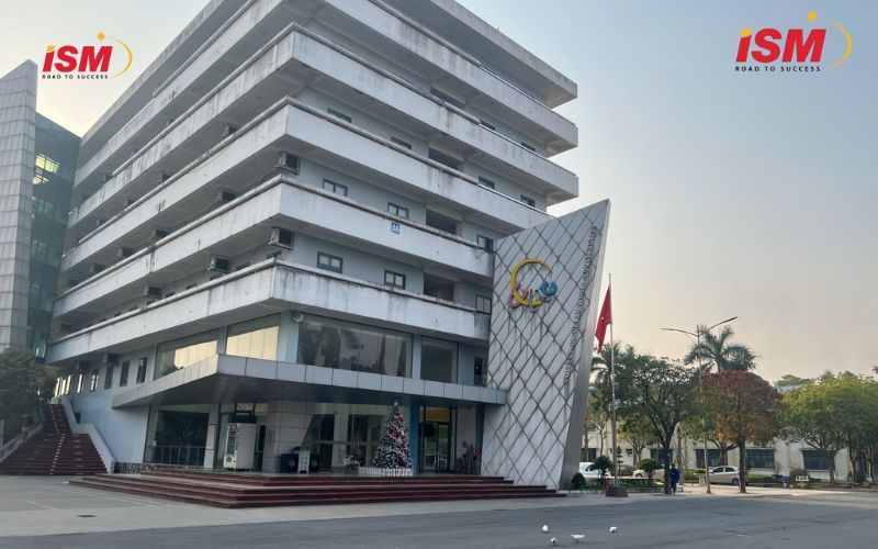 Cơ sở vật chất hiện đại, môi trường học tập chuyên nghiệp